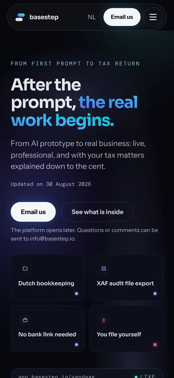 Screen of basestep.io on a phone: English